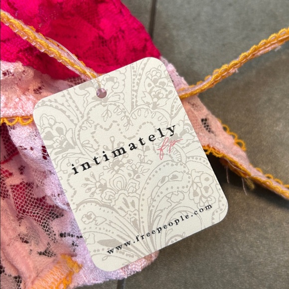 Free People All Day Lace Cami/ Intimately Free People - Picture 13 of 14